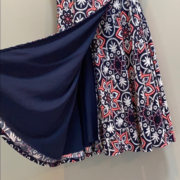 Sleeveless Tie Wrap Dress w/Pockets - Picture 4 of 5